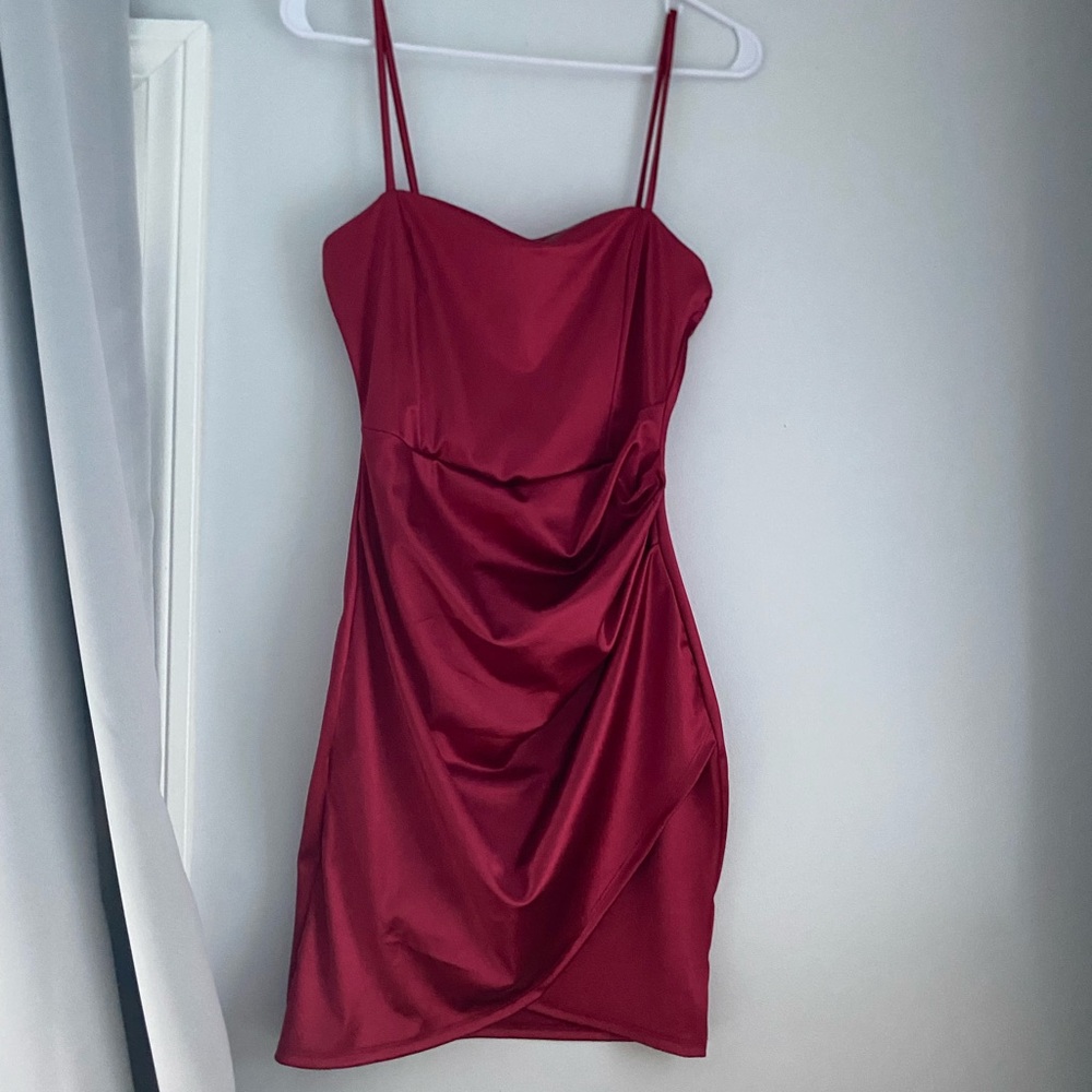 NWT Windsor Satin Bodycon Dress